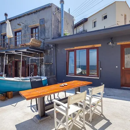 Appartamento Skiff - Transformed On The Water's Edge La Canea